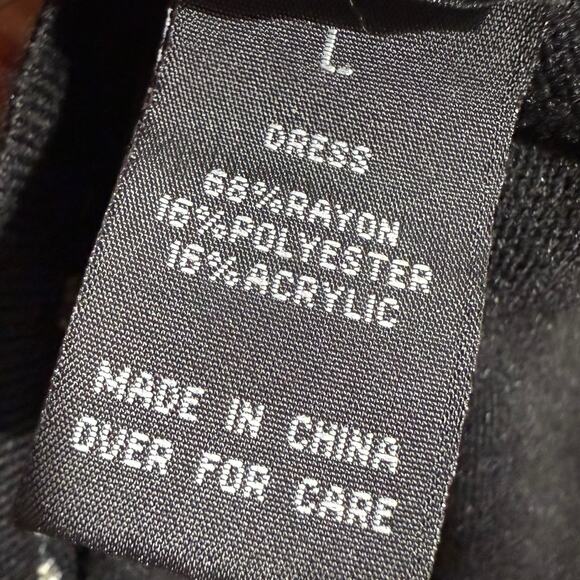 AB Studio V-Neck 3/4 Sleeve Black sweater dress with gray & white print Large - Picture 5 of 5